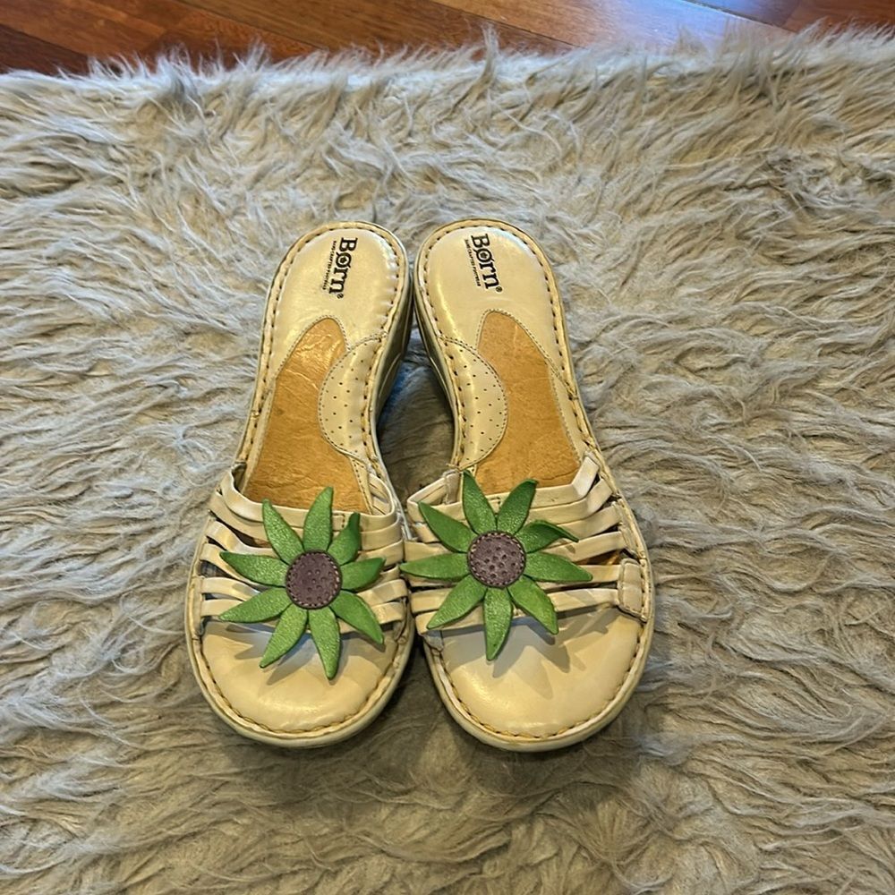 Born women’s cream,‎ green and purple floral leather upper slip on sandals